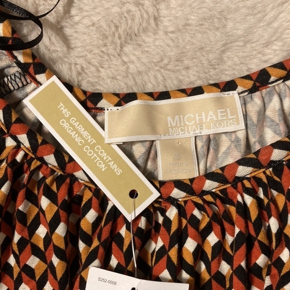 NWT MICHAEL Michael Kors Geo Easy Peasant Top Size Small - Picture 4 of 4
